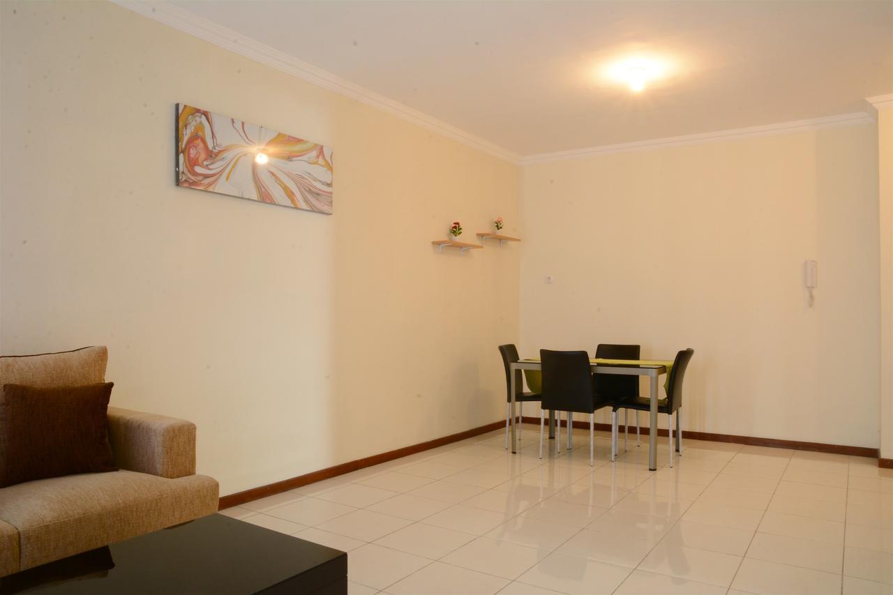 3Br Grand Palace With Private Bathtub By Travelio Jakarta Luaran gambar