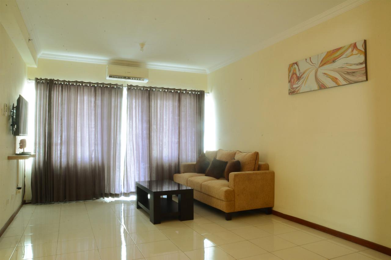3Br Grand Palace With Private Bathtub By Travelio Jakarta Luaran gambar